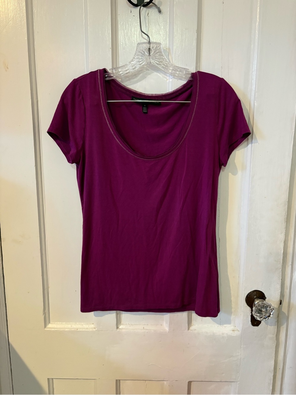 White House Black Market Short Sleeve Scoop Neck Top - Magenta